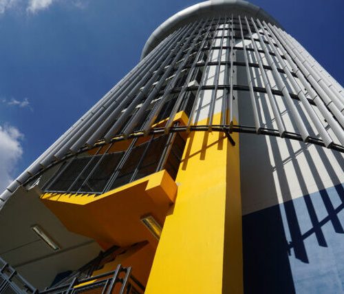 Lam nhôm chắn nắng Aerobrise Sun Louver (nhà sản xuất Austrong)