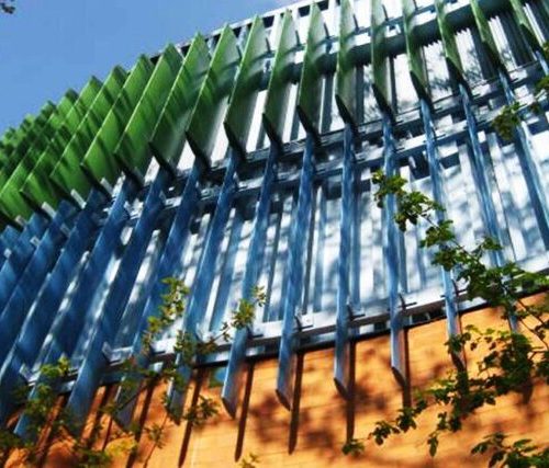 Lam nhôm chắn nắng hình thoi Aerofoil Sun Louver (thuộc nhà sản xuất Austrong)